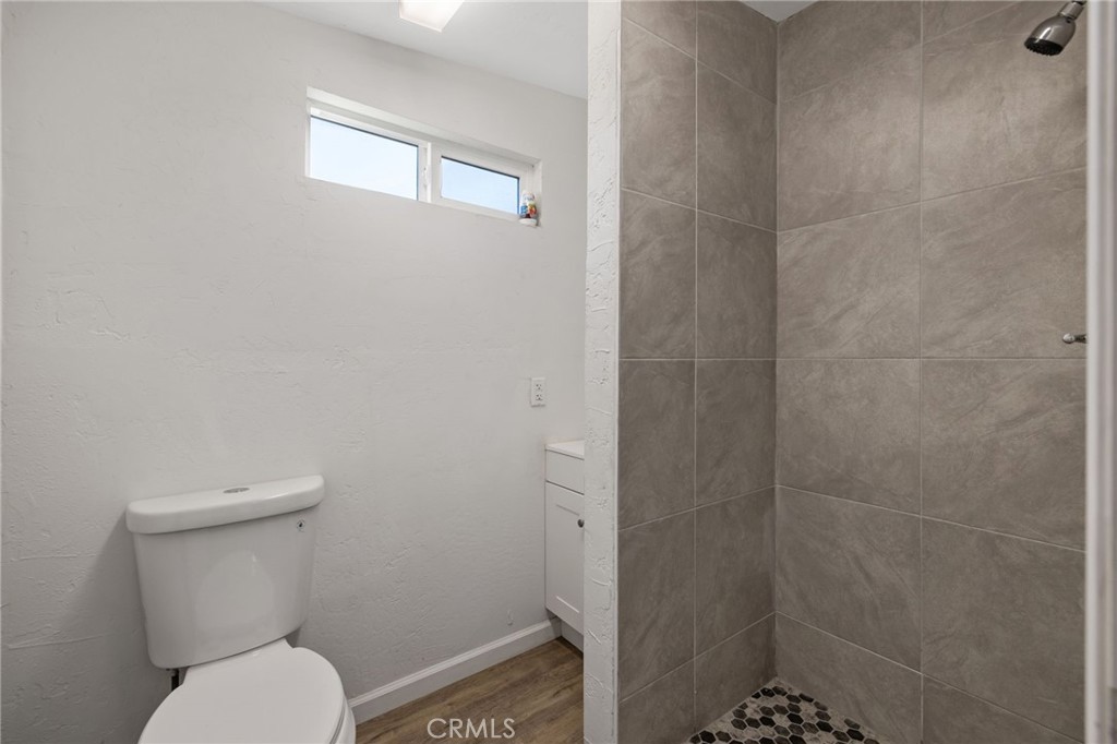 9893 Vista Ave, Hanford, CA 93230