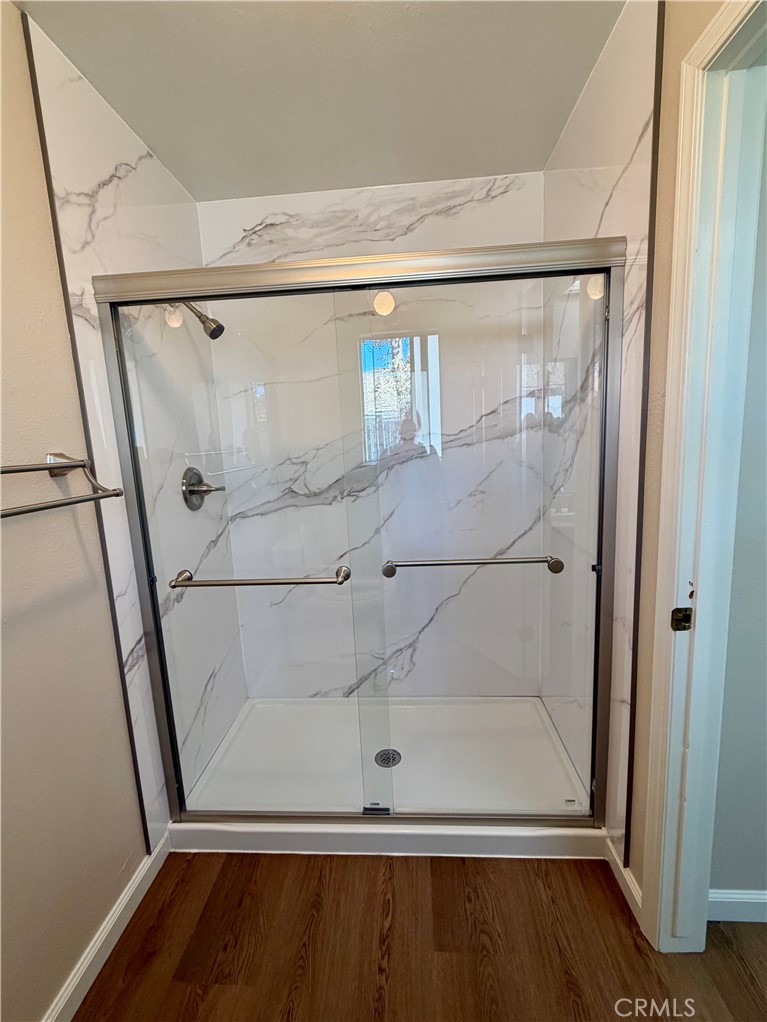 990 Heartwood, Hanford, CA 93230