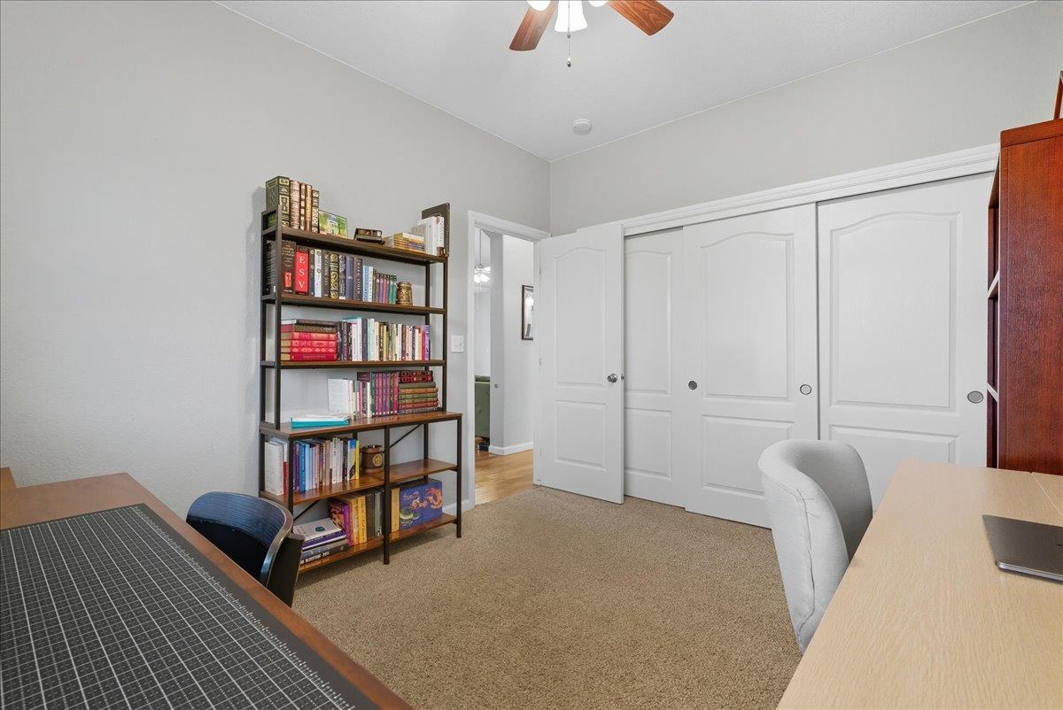 2104 Franklin Way, Hanford, CA 93230
