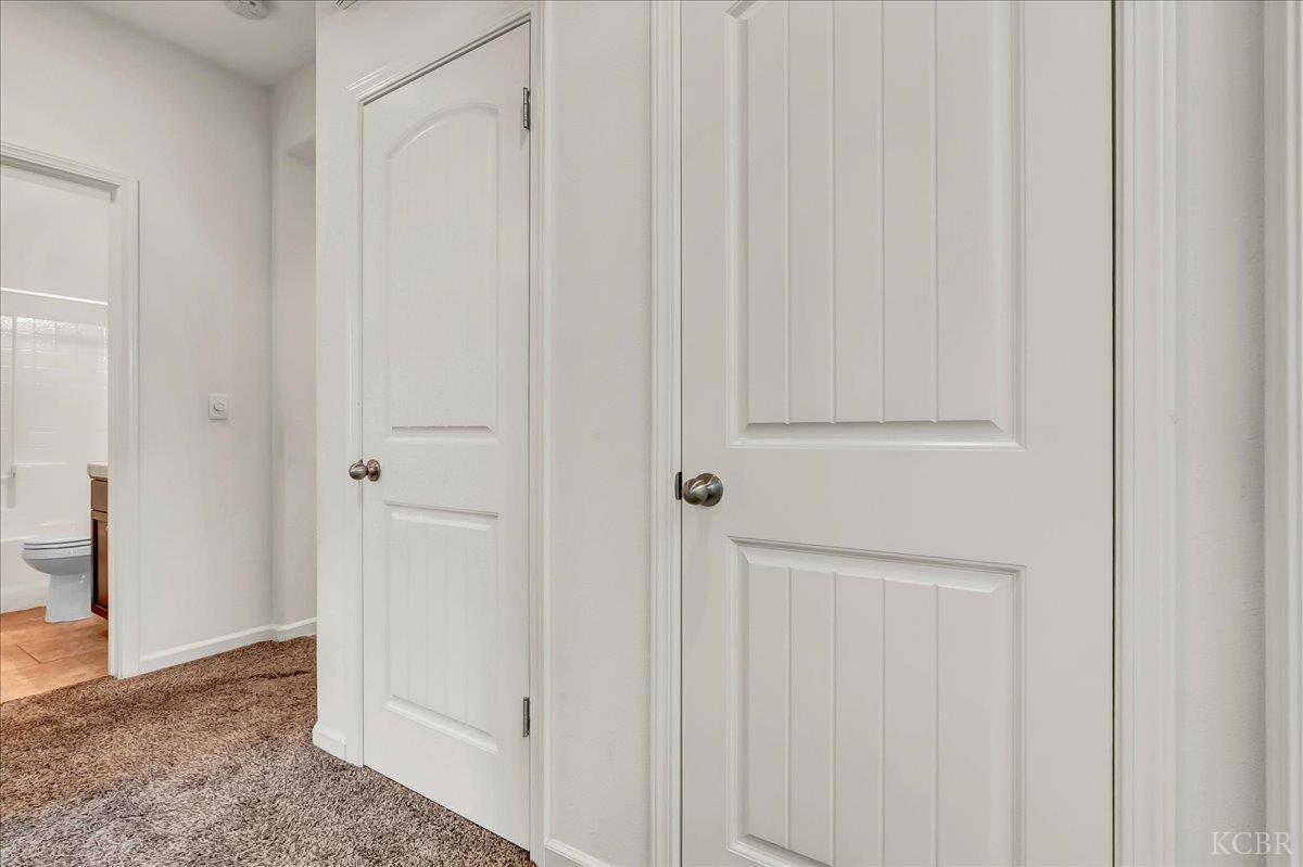 2390 Chardonnay Pl, Hanford, CA 93230