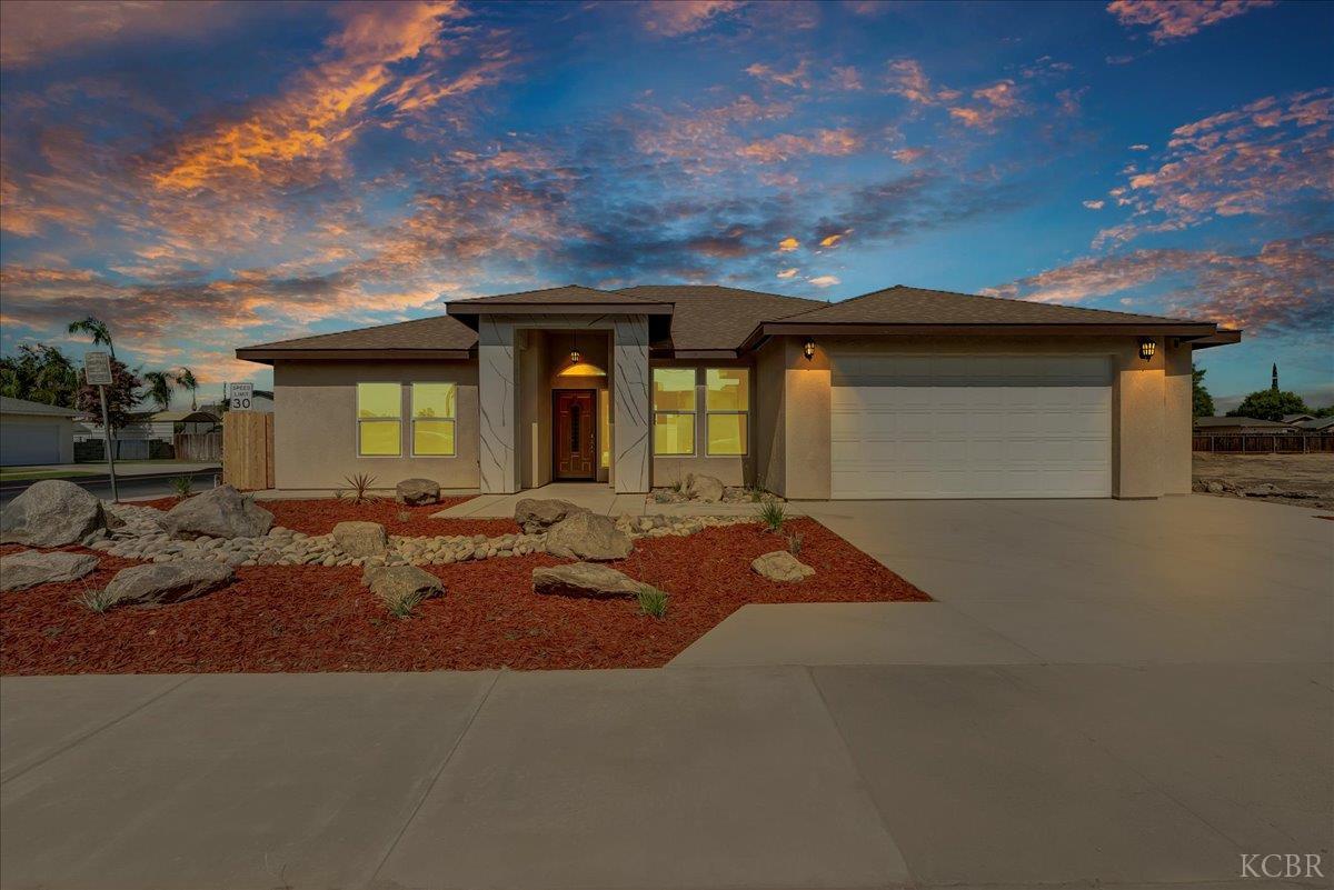 2210 N Douty, Hanford, CA 93230