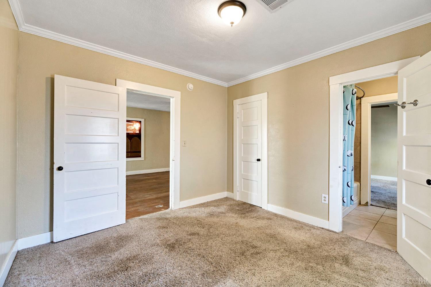 2100 N Douty St, Hanford, CA 93230