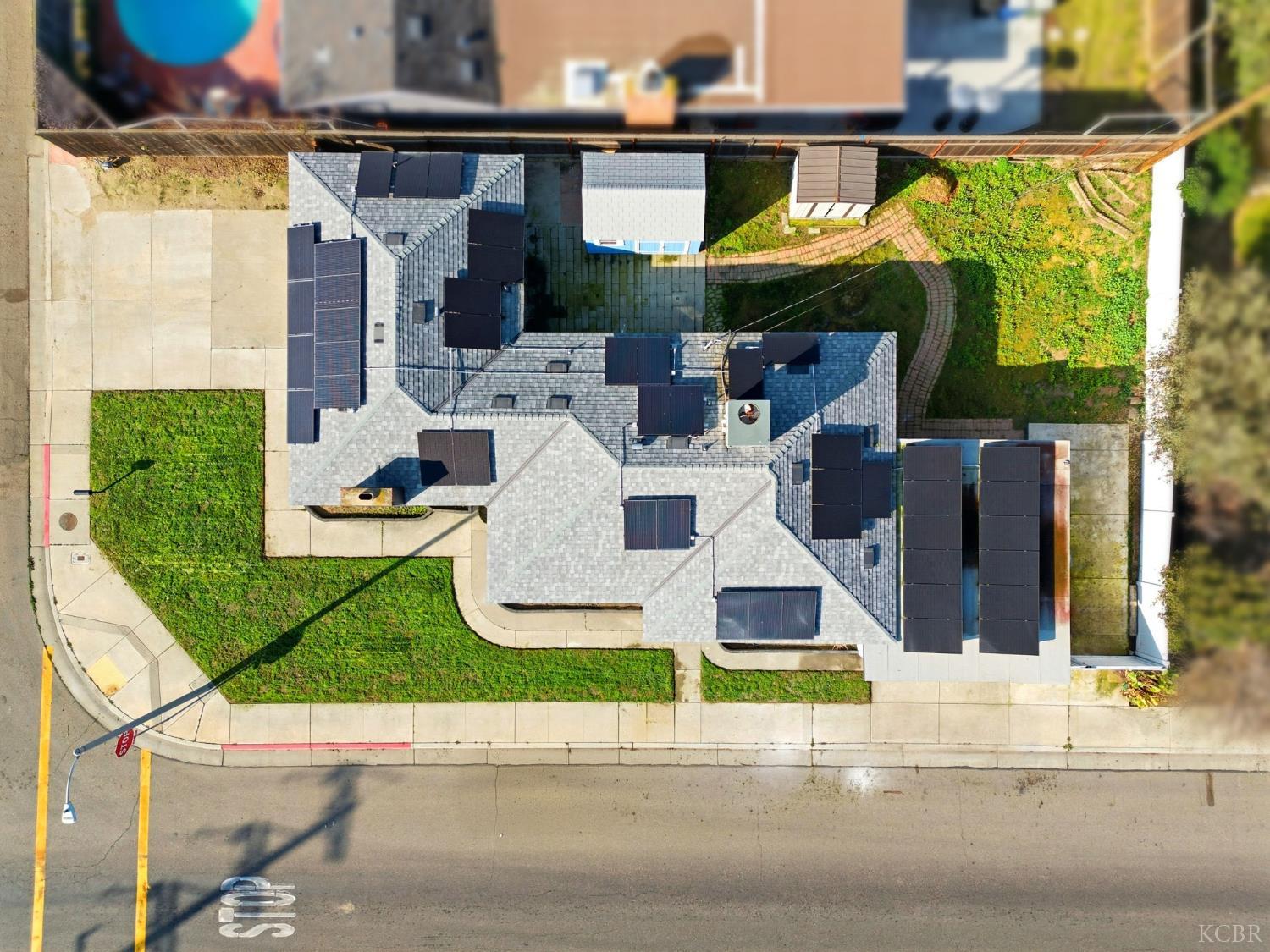 100 W Terrace Dr, Hanford, CA 93230