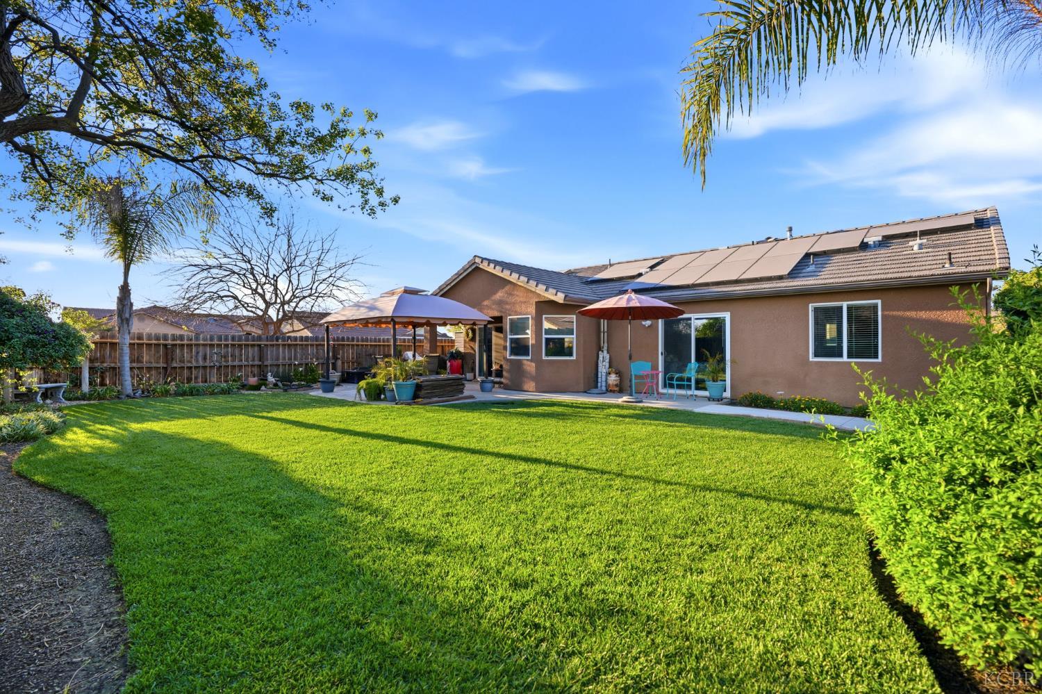 1431 W Ambassador Way, Hanford, CA 93230