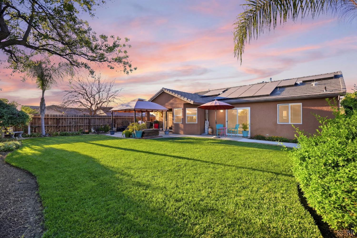 1431 W Ambassador Way, Hanford, CA 93230