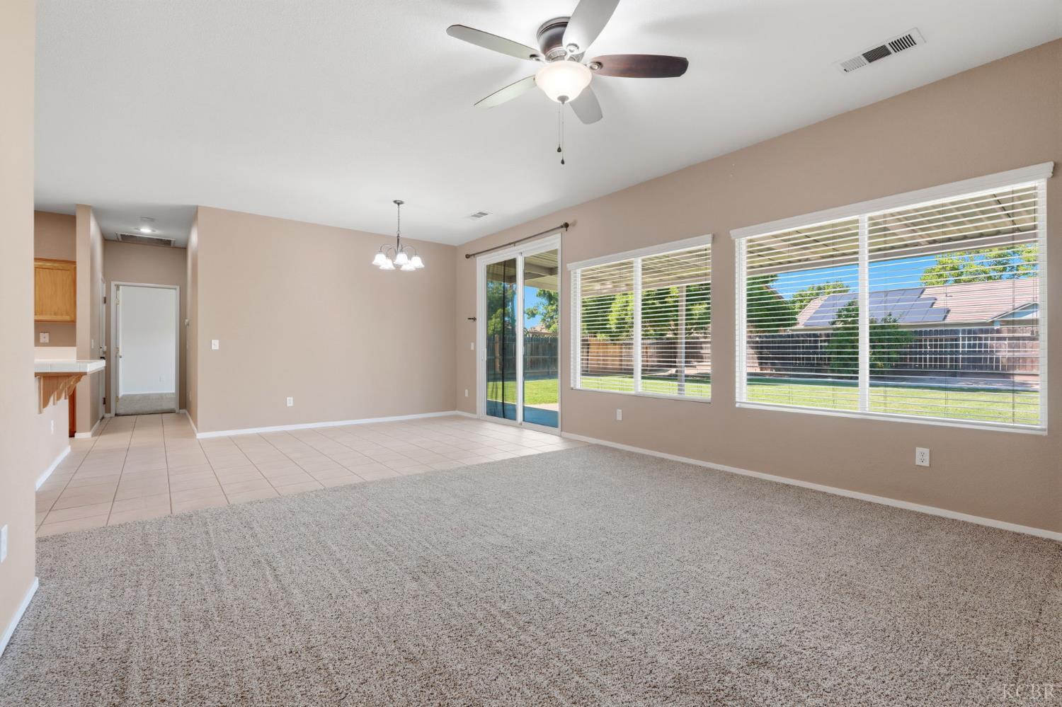 1788 W Rio Hondo Ct, Hanford, CA 93230