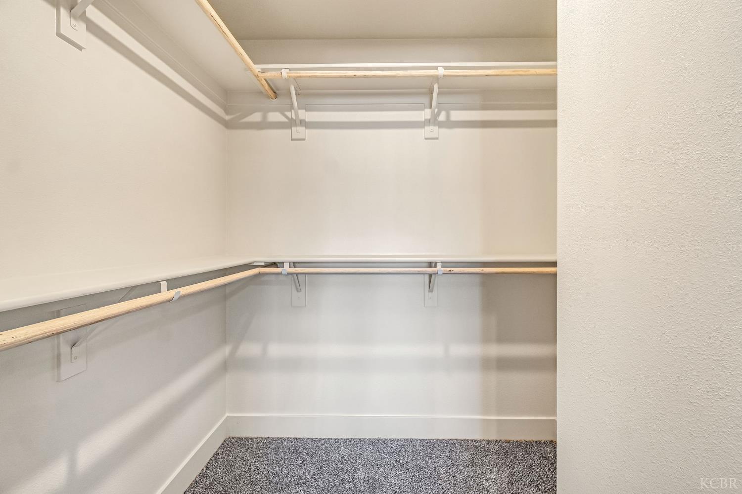 300 W Adrian Way, Hanford, CA 93230