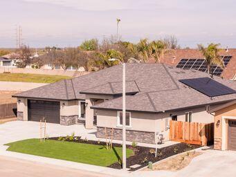 3351 N Bautista Ave, Hanford, CA 93230