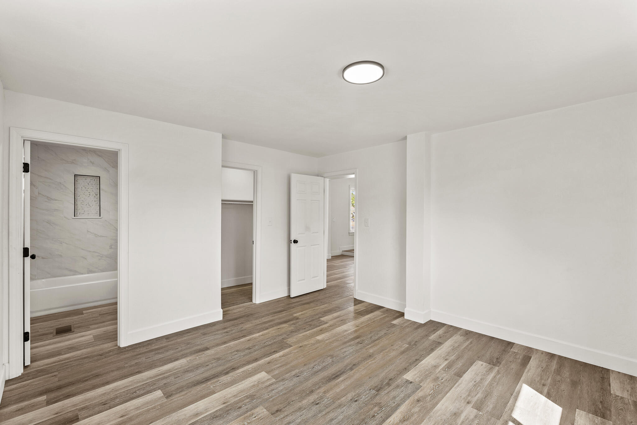 1328 N Redington St, Hanford, CA 93230