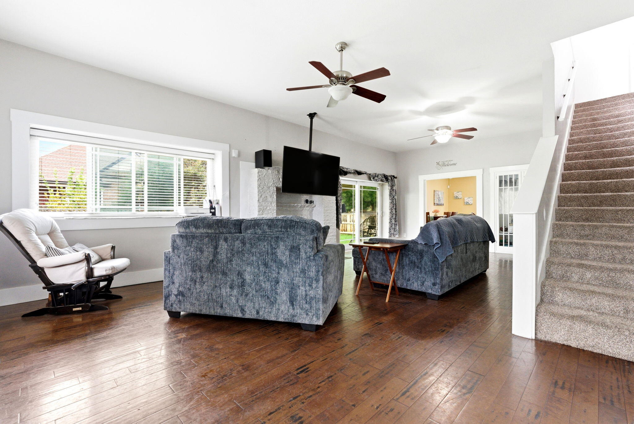 1250 N Harris St, Hanford, CA 93230