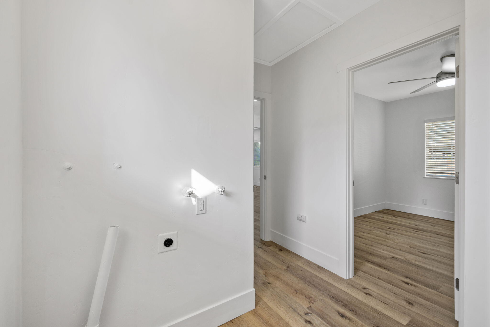 1404 Kaweah St, Hanford, CA 93230