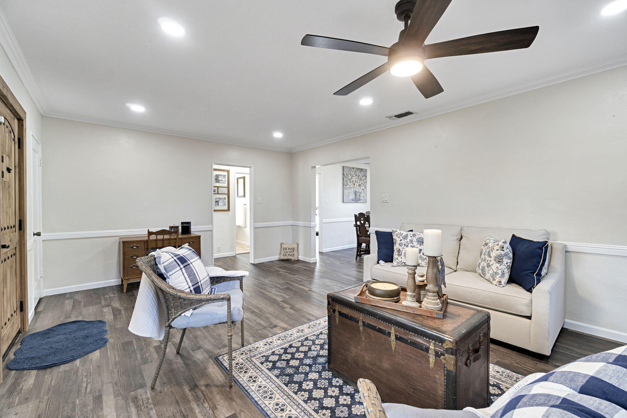 408 W Malone St, Hanford, CA 93230