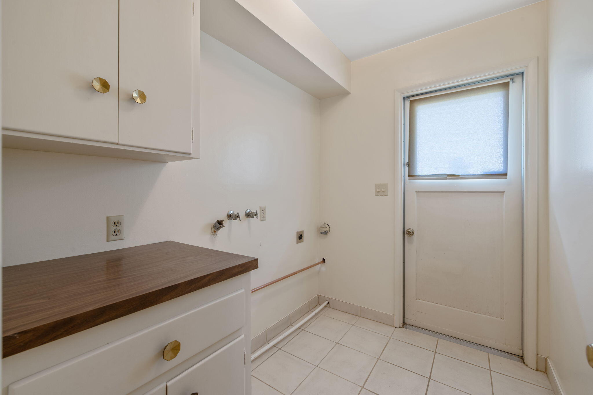 8640 12th Ave, Hanford, CA 93230